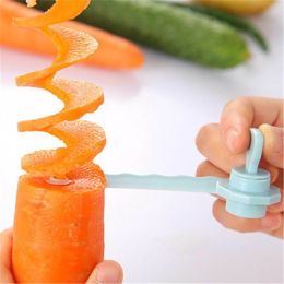 Portable Kitchen Vegetable Potato Carrot Cutting Tool Cooking Spiral Slicer (Color: Blue, size: one size)