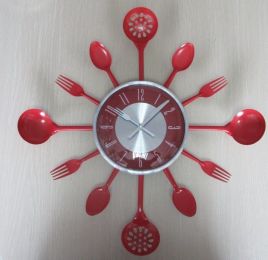 Stainless Steel Knife And Fork Kitchen Decoration Clock (Color: Red Spoon)